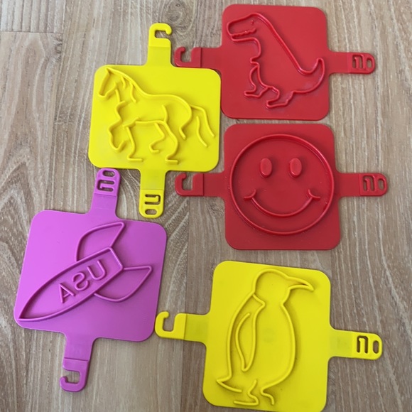 Brookstone Sand with 5 Beach Stamps - Picture 13 of 16